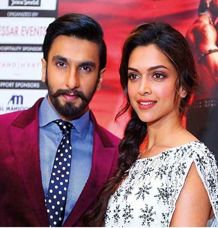 Ranveer Singh with his wife deepika padukone