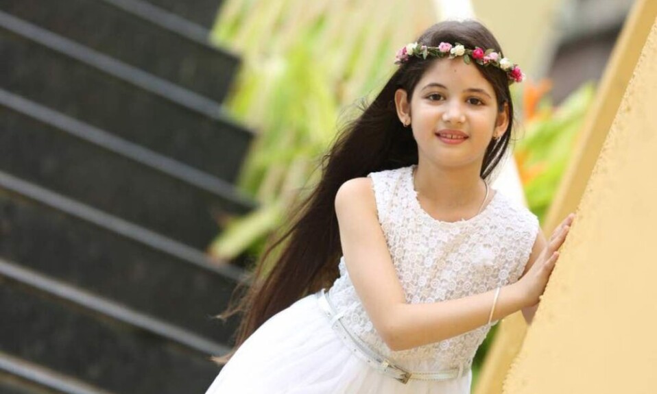 harshalli Malhotra cute face