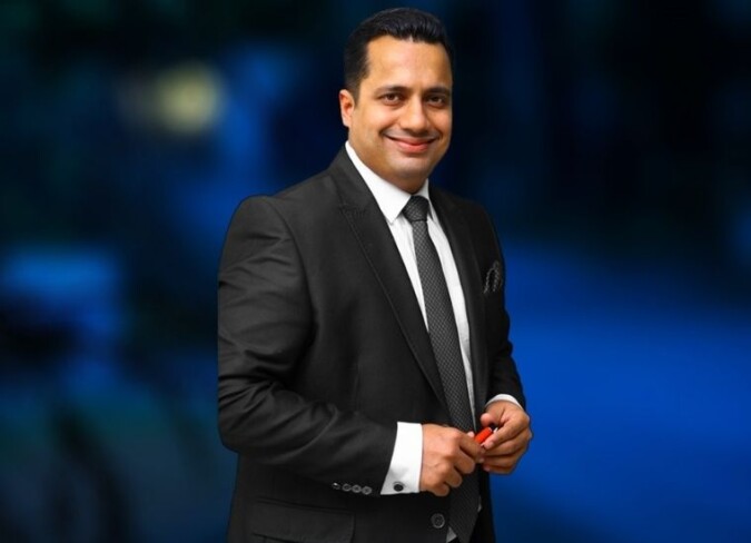 Dr. Vivek Bindra