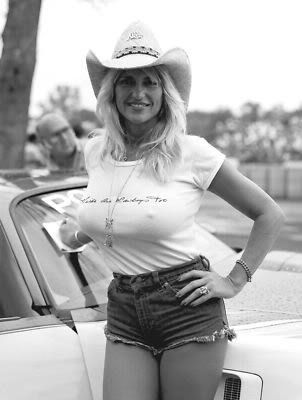 Linda Vaughn