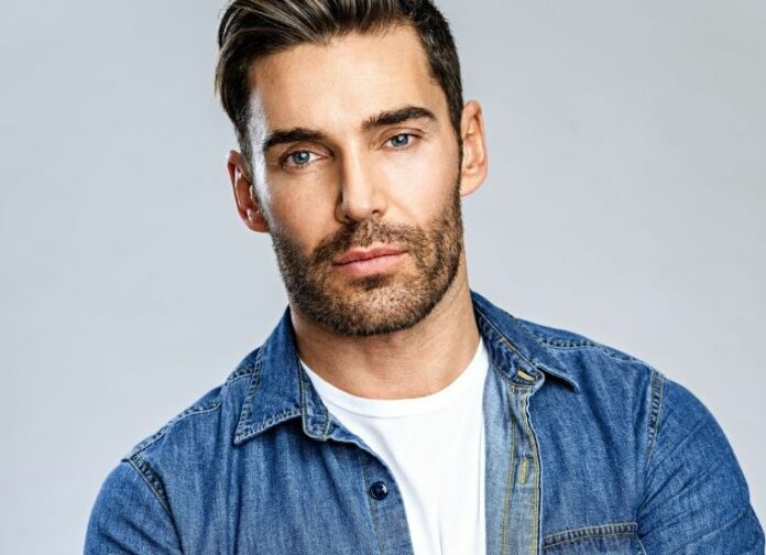 Nick Hounslow Net Worth, Age, Height, Weight, Career, and Bio