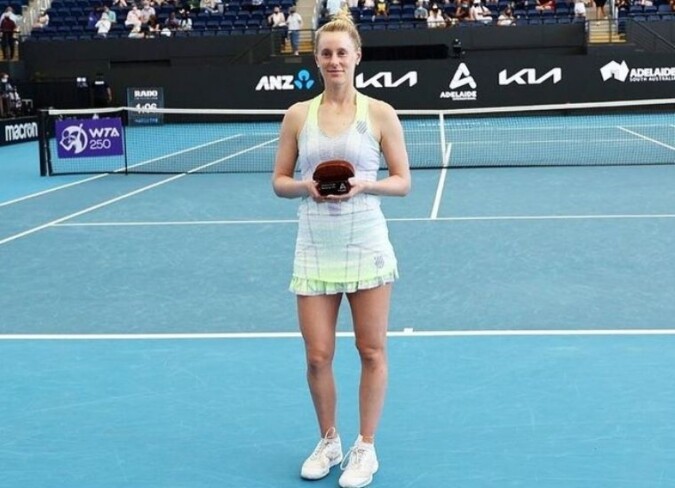 Alison Riske