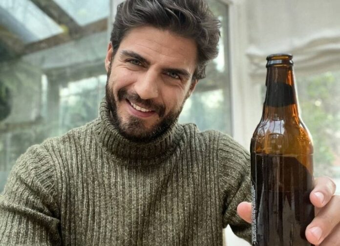 Maxi Iglesias Net Worth, Age, Height, Weight, Career, Bio