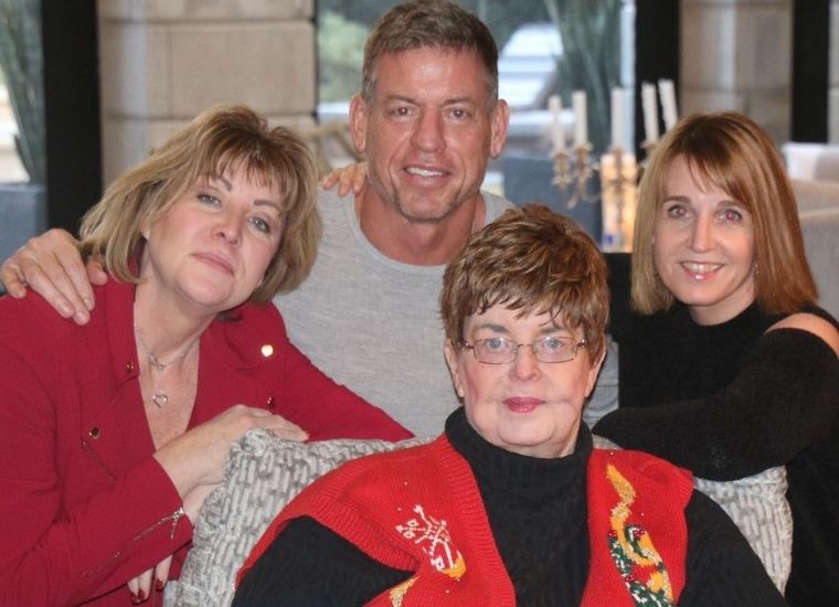 Troy Aikman Family