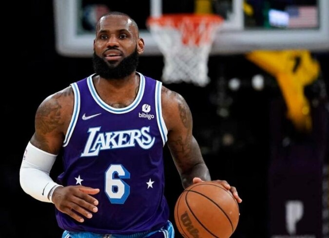 LeBron James Bio, Age, Career, Wife, Net Worth, Wife, Height, Stats