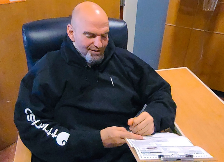 What Caused John Fetterman's Weight Loss of 148 Pounds?
