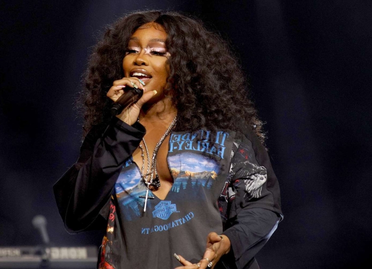 SZA Plastic Surgery Rumors