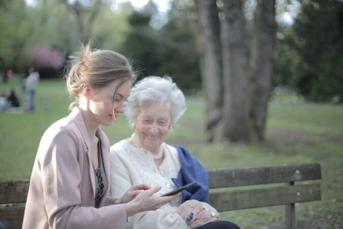 How Elderly Home Care Enhances Quality of Life for Seniors