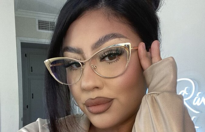 Cat-Eye Frames